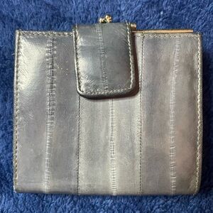 Vintage Grey Eel Skin Kiss Lock Coin Purse Wallet